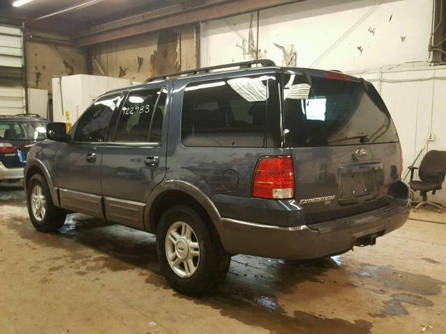 1FMFU16545LA42986 - 2005 FORD EXPEDITION BLUE photo 3