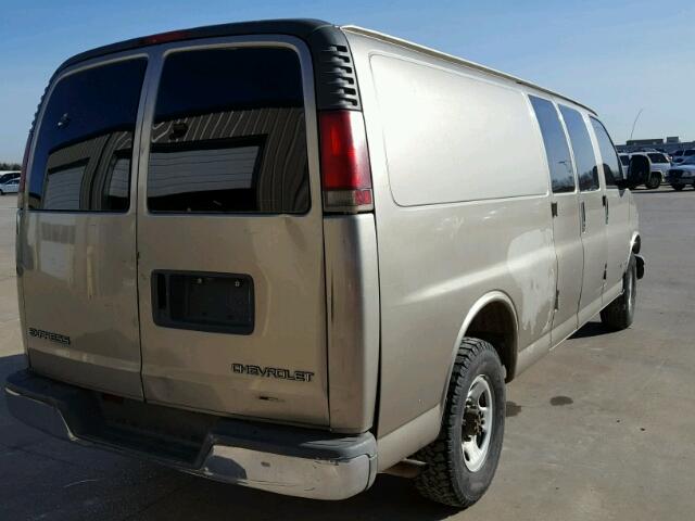 1GCHG39R911150041 - 2001 CHEVROLET EXPRESS G3 SILVER photo 4