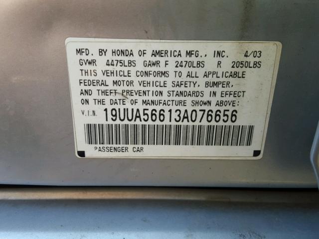 19UUA56613A076656 - 2003 ACURA 3.2TL SILVER photo 10