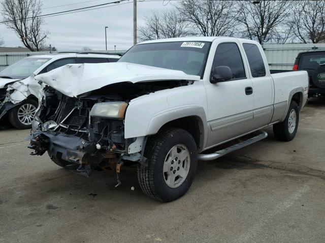 1GCEK19B86Z169472 - 2006 CHEVROLET SILVERADO WHITE photo 2