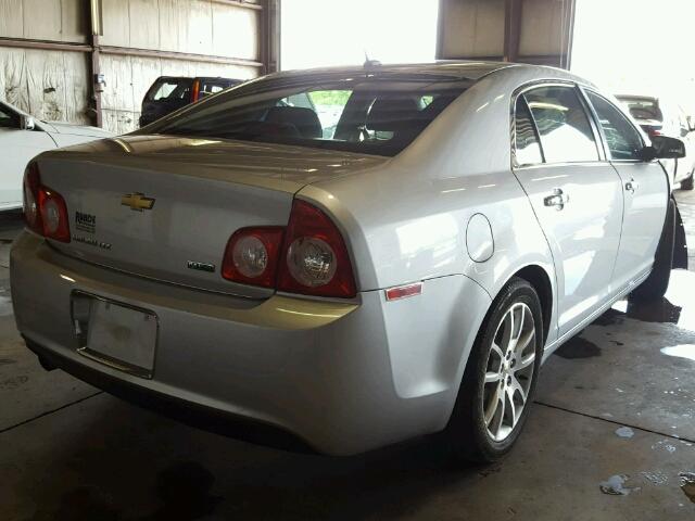 1G1ZE5EU0BF346737 - 2011 CHEVROLET MALIBU LTZ 银色 照片 4