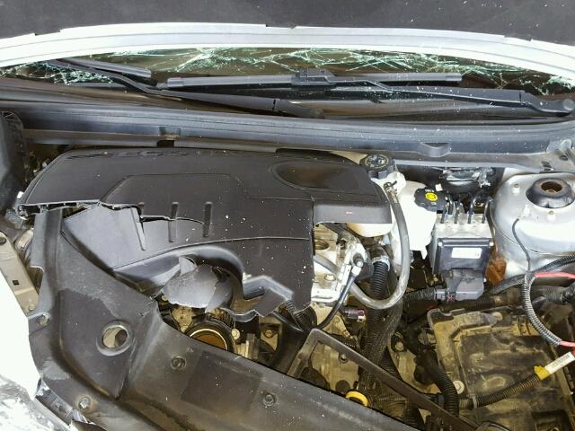 1G1ZE5EU0BF346737 - 2011 CHEVROLET MALIBU LTZ 银色 照片 7