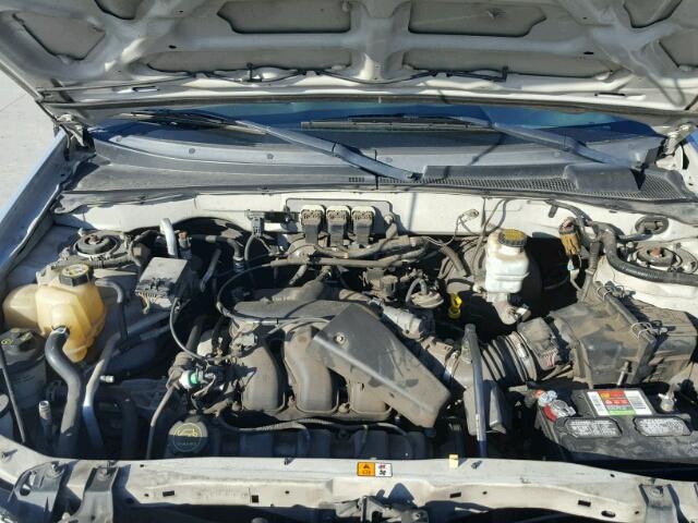 1FMYU03116KA55612 - 2006 FORD ESCAPE XLT SILVER photo 7