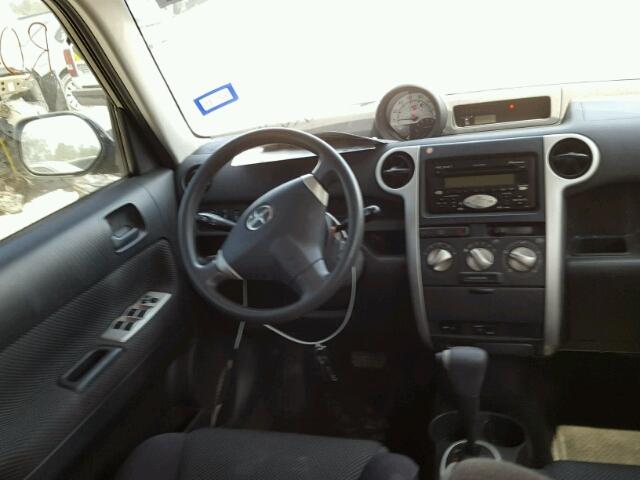 JTLKT324140166264 - 2004 TOYOTA SCION XB GREEN photo 9