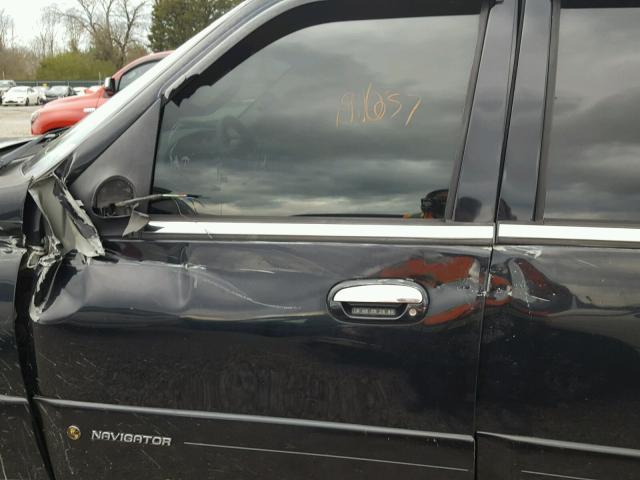 5LMFU28R41LJ24522 - 2001 LINCOLN NAVIGATOR BLACK photo 9