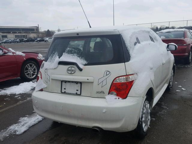 JTKKT624460151833 - 2006 TOYOTA SCION XA WHITE photo 4