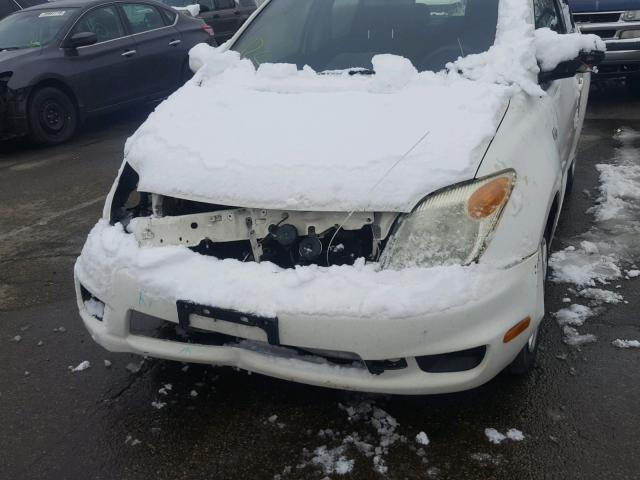 JTKKT624460151833 - 2006 TOYOTA SCION XA WHITE photo 9