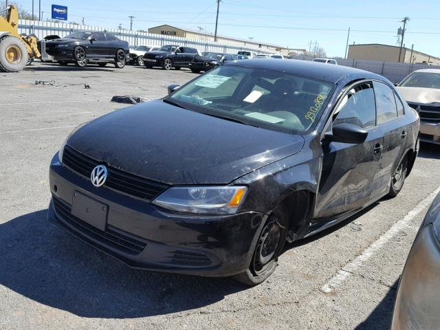 3VW1K7AJ4EM369315 - 2014 VOLKSWAGEN JETTA BASE BLACK photo 2