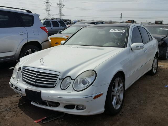 WDBUF87J66X190561 - 2006 MERCEDES-BENZ E 350 4MAT WHITE photo 2