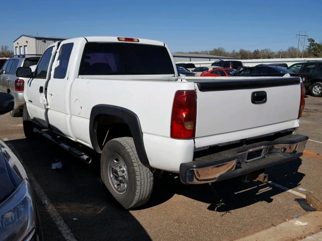 1GCHC29UX3E230115 - 2003 CHEVROLET SILVERADO WHITE photo 3