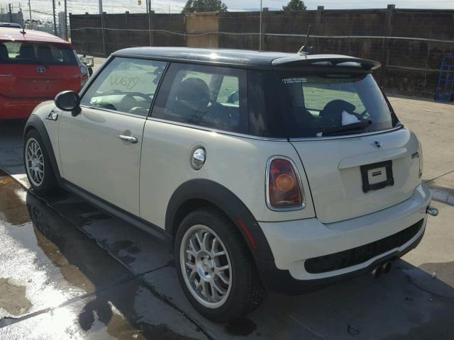 WMWMF735X9TT98343 - 2009 MINI COOPER S WHITE photo 3