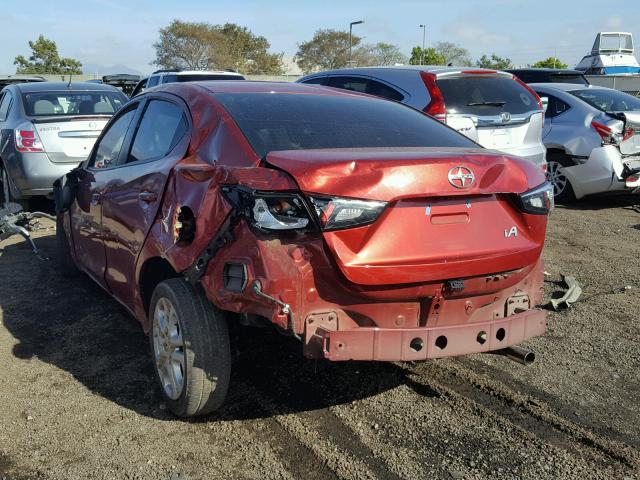 3MYDLBZV1GY129272 - 2016 TOYOTA SCION IA RED photo 3