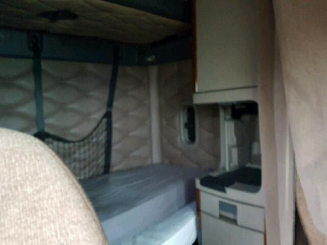 1FUJGLDR6DLBY8372 - 2013 FREIGHTLINER CASCADIA 1 TAN photo 6