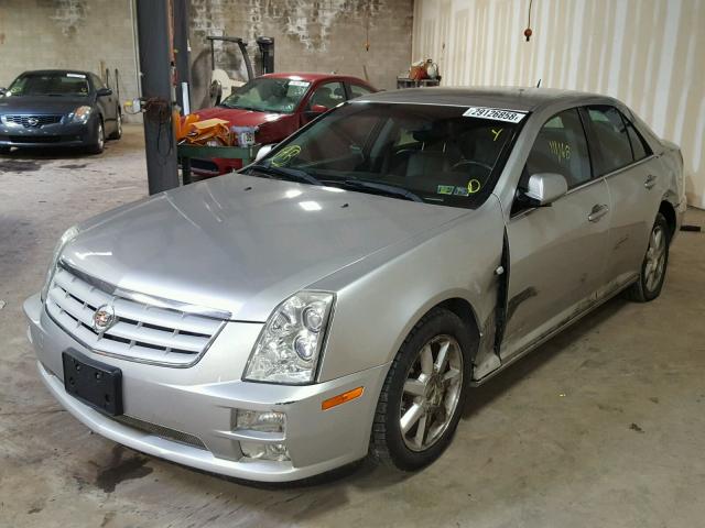 1G6DW677060212446 - 2006 CADILLAC STS SILVER photo 2