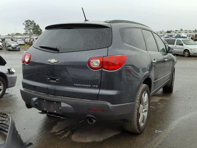 1GNKRLED3BJ206462 - 2011 CHEVROLET TRAVERSE L GRAY photo 4