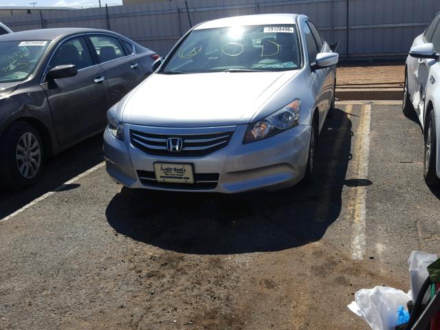 1HGCP2F66CA127027 - 2012 HONDA ACCORD SE SILVER photo 2