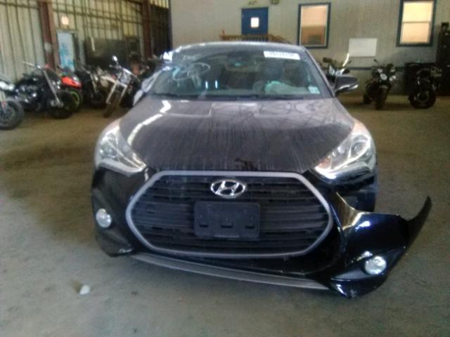 KMHTC6AE0GU250192 - 2016 HYUNDAI VELOSTER T BLACK photo 9