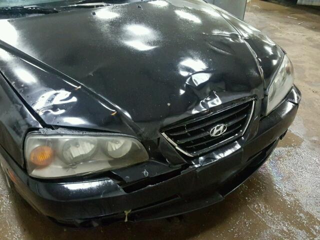 KMHDN46D74U868642 - 2004 HYUNDAI ELANTRA GL BLACK photo 9