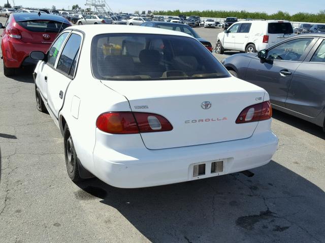 1NXBR12E3YZ378066 - 2000 TOYOTA COROLLA VE WHITE photo 3