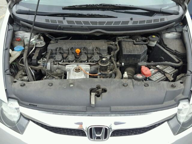 19XFA1F57AE022229 - 2010 HONDA CIVIC LX SILVER photo 7