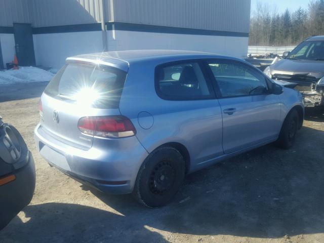 WVWAB7AJ7AW264524 - 2010 VOLKSWAGEN GOLF BLUE photo 4