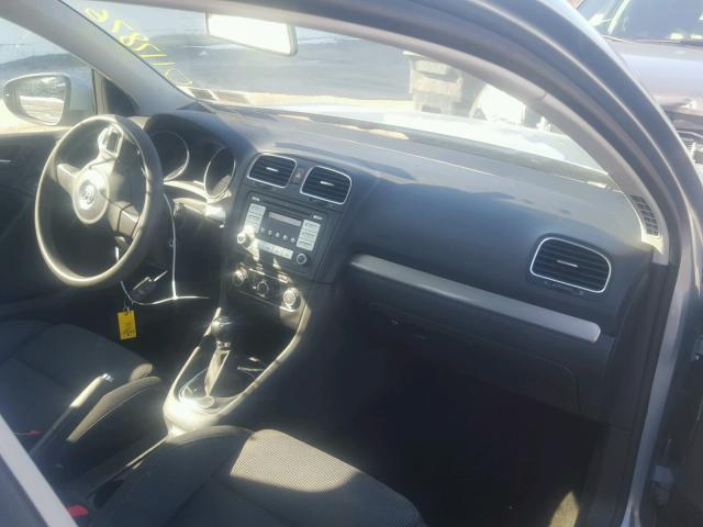 WVWAB7AJ7AW264524 - 2010 VOLKSWAGEN GOLF 蓝色 照片 9
