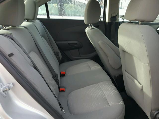 1G1JA5SH4E4118255 - 2014 CHEVROLET SONIC LS Gümüş foto 6