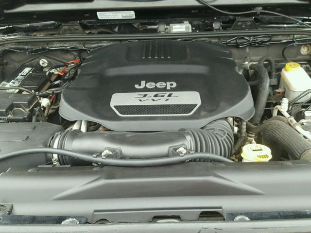 1C4AJWAG5EL103033 - 2014 JEEP WRANGLER S შავი ფოტო 7