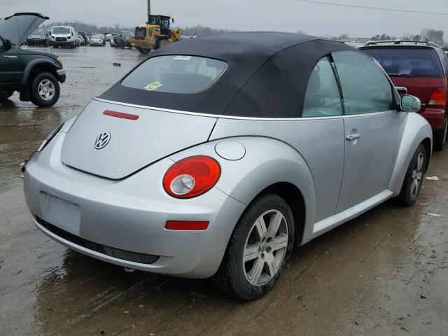 3VWRF31Y96M311702 - 2006 VOLKSWAGEN NEW BEETLE 银色 照片 4
