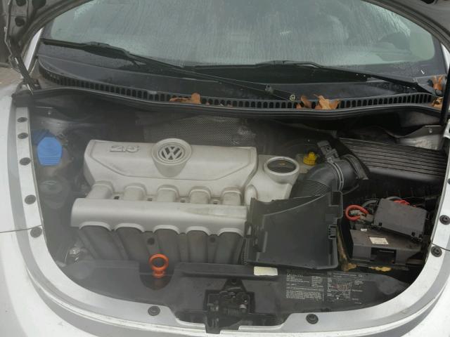 3VWRF31Y96M311702 - 2006 VOLKSWAGEN NEW BEETLE 银色 照片 7