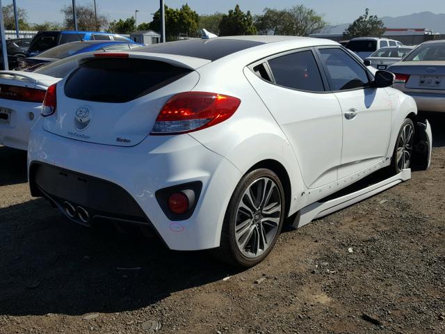 KMHTC6AEXGU267890 - 2016 HYUNDAI VELOSTER T WHITE photo 4