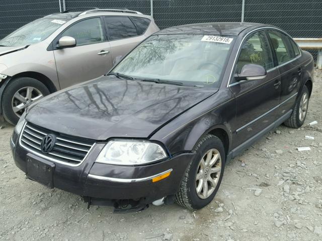 WVWPD63B54E307952 - 2004 VOLKSWAGEN PASSAT GLS BLACK photo 2