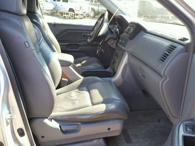 2HKYF18614H568704 - 2004 HONDA PILOT EXL SILVER photo 5