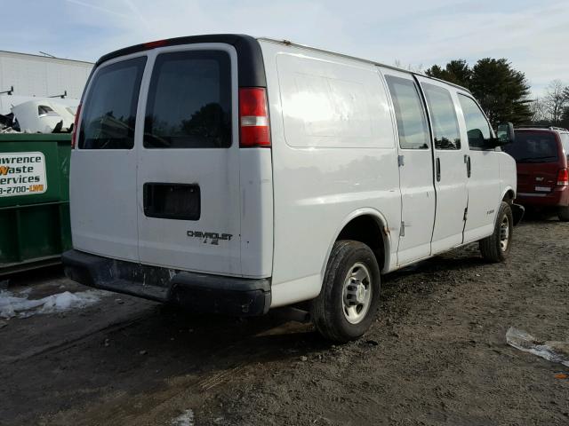 1GCGG25V761118656 - 2006 CHEVROLET EXPRESS G2 WHITE photo 4