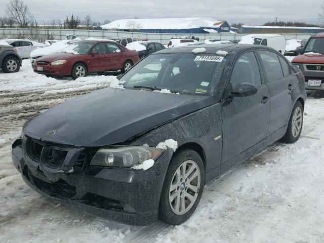 WBAVA37577ND55198 - 2007 BMW 328 I BLACK photo 2