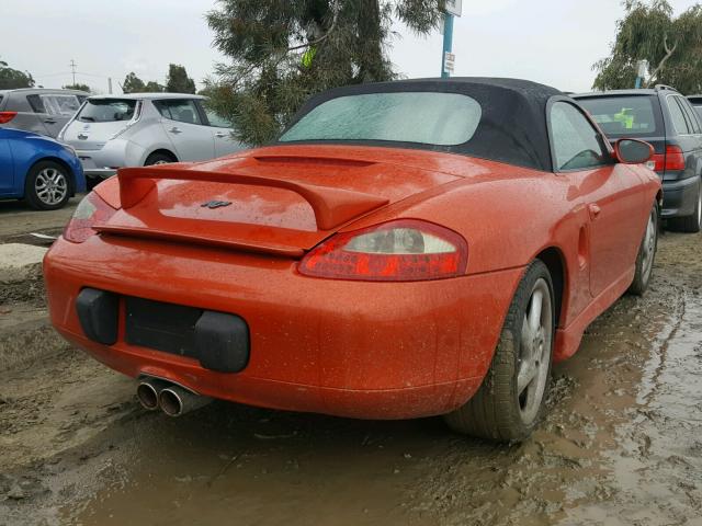 WP0CB29851U660265 - 2001 PORSCHE BOXSTER S ORANGE photo 4