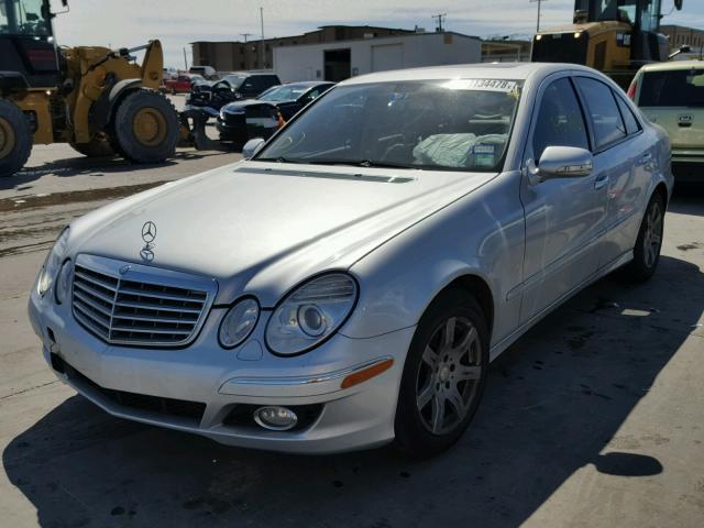 WDBUF22X78B302857 - 2008 MERCEDES-BENZ E 320 CDI SILVER photo 2