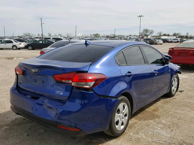 3KPFL4A78HE068263 - 2017 KIA FORTE LX BLUE photo 4