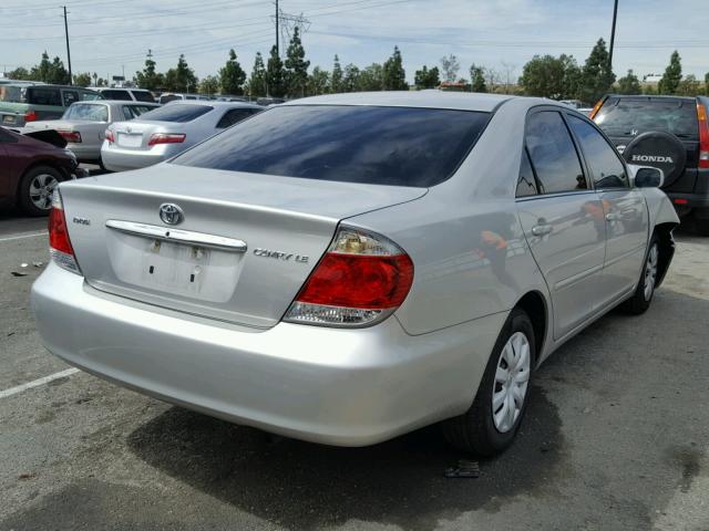 4T1BE32K85U574836 - 2005 TOYOTA CAMRY LE SILVER photo 4