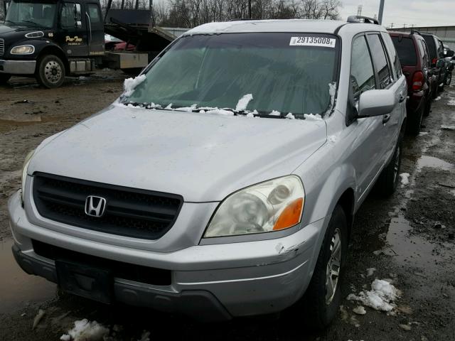 2HKYF18474H591838 - 2004 HONDA PILOT EX SILVER photo 2