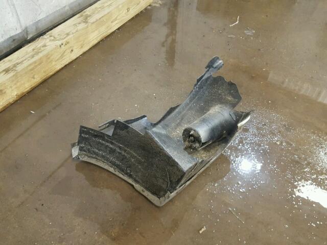 1G2WP52K72F177960 - 2002 PONTIAC GRAND PRIX SILVER photo 9