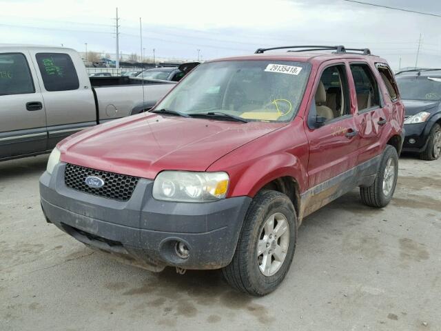 1FMYU93126KC42099 - 2006 FORD ESCAPE XLT RED photo 2