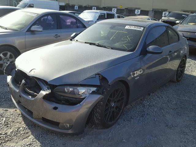 WBAWB73568P158038 - 2008 BMW 335 I GRAY photo 2