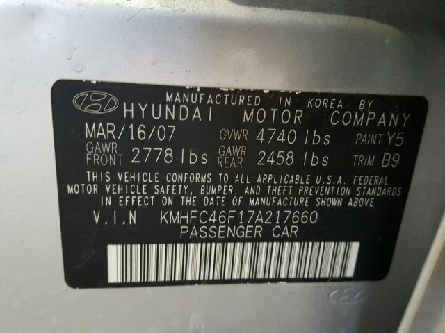 KMHFC46F17A217660 - 2007 HYUNDAI AZERA SE SILVER photo 10