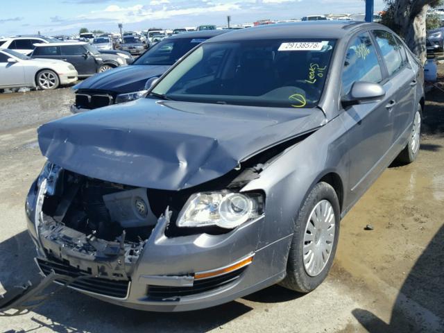 WVWAK73C96E086336 - 2006 VOLKSWAGEN PASSAT 2.0 GRAY photo 2