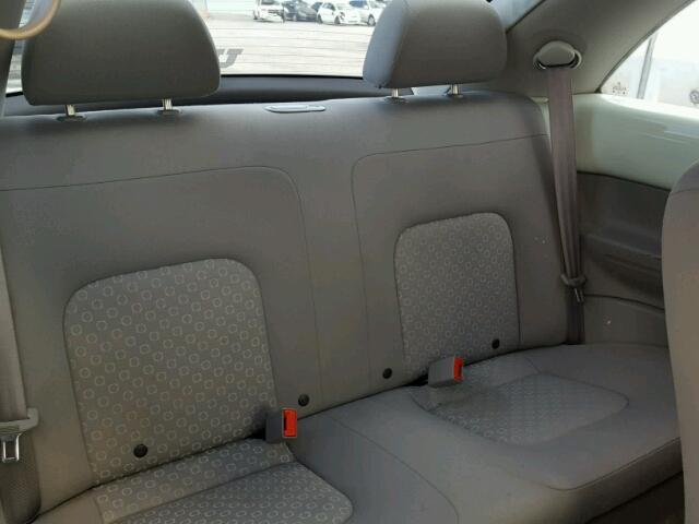 3VWCB21C62M452656 - 2002 VOLKSWAGEN NEW BEETLE 白色 照片 6