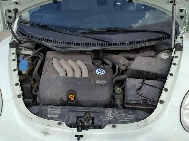 3VWCB21C62M452656 - 2002 VOLKSWAGEN NEW BEETLE 白色 照片 7