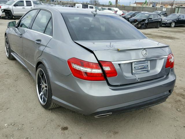 WDDHF5KB8CA643956 - 2012 MERCEDES-BENZ E 350 GRAY photo 3