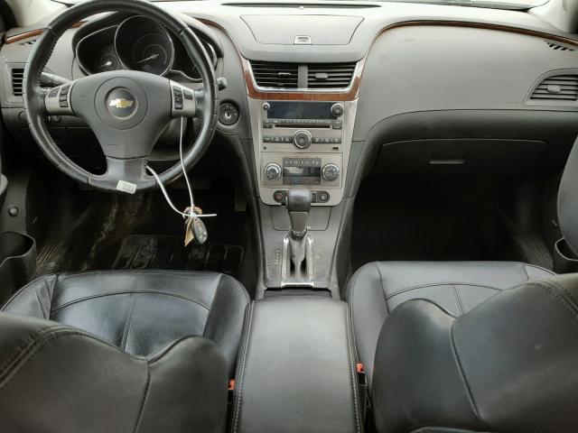 1G1ZG5E75CF115029 - 2012 CHEVROLET MALIBU LTZ 银色 照片 9