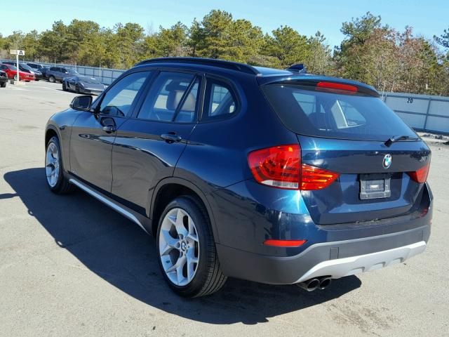 WBAVM5C59DVL63725 - 2013 BMW X1 XDRIVE3 BLUE photo 3